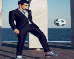 The actor is a huge football fan and supports the  Chelsea Football Club.